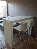 Mooie tafel met 4 barstoelen, Ophalen, Gebruikt