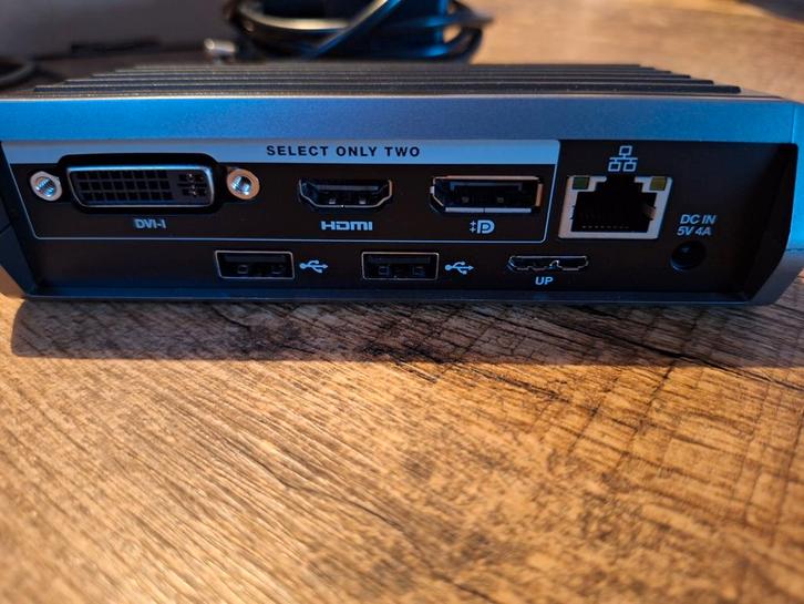 Targus DOCK120EUZ (docking station), Informatique & Logiciels, Commutateurs réseau, Comme neuf, Enlèvement