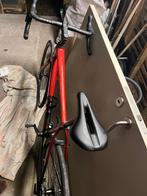 Trek Domane AL 2 GEN 4, Fietsen en Brommers, Carbon, Heren, Zo goed als nieuw, Ophalen