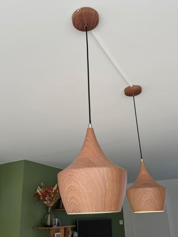Set van 2 hanglampen in houtlook – Maison du Monde, Huis en Inrichting, Lampen | Hanglampen, Zo goed als nieuw, Ophalen of Verzenden