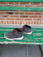 Hoge, donkerblauwe wandelschoenen Regatta, maat 34 in Nubuck, Ophalen of Verzenden, Zo goed als nieuw, Schoenen