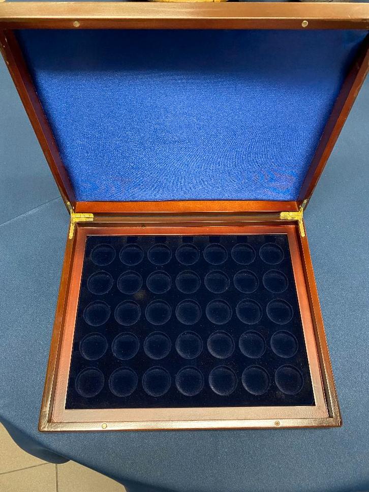 munten cassette, Postzegels en Munten, Munten en Bankbiljetten | Toebehoren, Overige typen, Ophalen