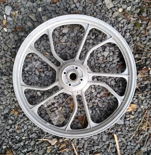 Jante -10 16 p Mobylette ancienne, Vélos & Vélomoteurs, Pièces de cyclomoteur | Oldtimers & Ancêtres, Comme neuf, Enlèvement ou Envoi