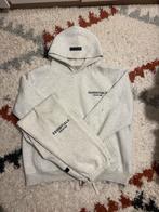 Essentials trainingspak, Ophalen, Zo goed als nieuw, Maat 48/50 (M)