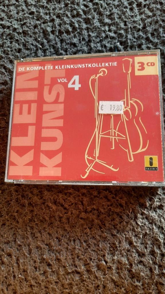 3CD DE KOMPLETE KLEINKUNSTKOLLEKTIE vol 4 (1997), Cd's en Dvd's, Cd's | Verzamelalbums, Zo goed als nieuw, Ophalen of Verzenden