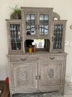 Buffet kast, Ophalen