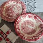 Tudor-borden en serveerschalen, Antiek en Kunst, Antiek | Servies los, Ophalen of Verzenden