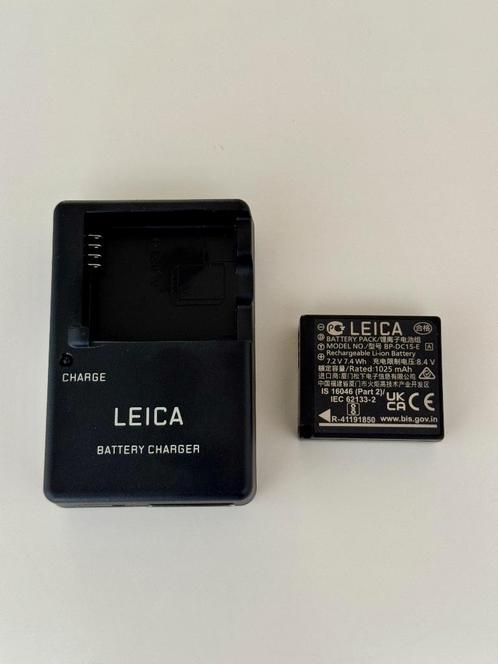 Leica BP-DC15-E batterij + lader Leica BC-DC15-E, Audio, Tv en Foto, Fotografie | Accu's en Batterijen, Gebruikt, Ophalen of Verzenden