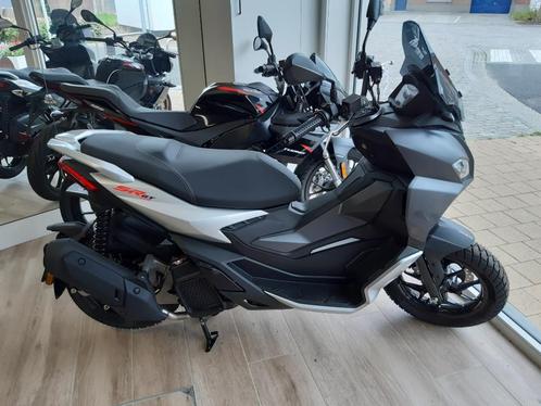 Aprillia SR GT 125cc Off Dealer Vertriest Deinze, Vélos & Vélomoteurs, Scooters | Aprilia, Neuf, Autres modèles, Enlèvement