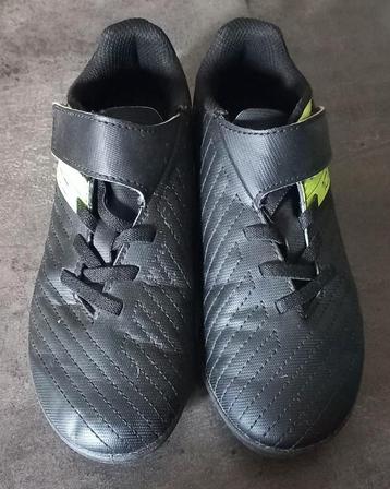 Voetbalschoenen Kipsta maat 31 beschikbaar voor biedingen