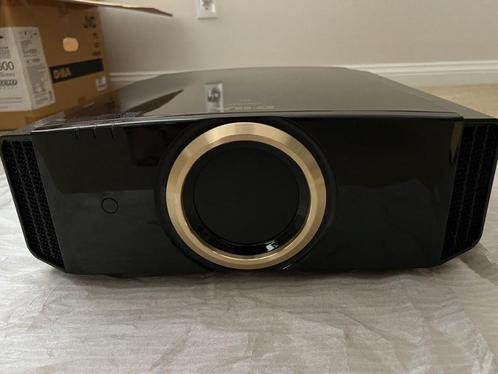 JVC DLA-X75R/RS56 beamer topsegment, Audio, Tv en Foto, Beamers, Zo goed als nieuw, LCOS, Ultra HD (4K), Ophalen