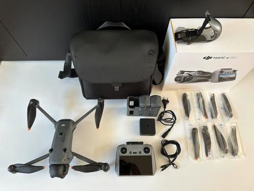 DJI Mavic 4 PRO Fly More Combo - RC2 controller -nieuwstaat, Audio, Tv en Foto, Drones, Zo goed als nieuw, Drone met camera, Ophalen of Verzenden