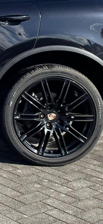 POrsche cayenne 21" GTS DESIGN ALU met 295.35.21 HANKOOK beschikbaar voor biedingen