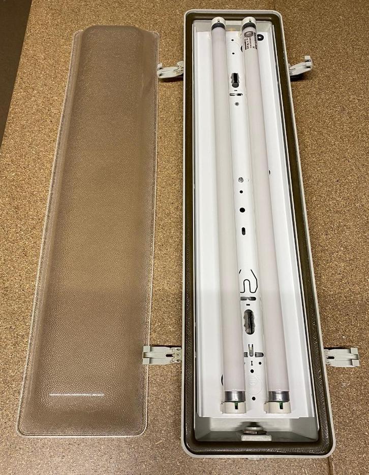 TL Lampen/Lampen/Armatuur/21 zekeringen, Doe-het-zelf en Bouw, Elektriciteit en Kabels, Nieuw, Ophalen of Verzenden