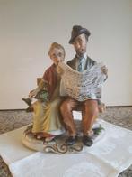 Aardewerk opa en oma lezen de krant, Enlèvement