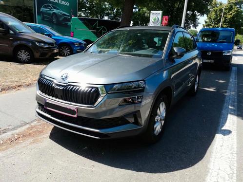 Zeer jonge en goed onderhouden Skoda Karoq  , Auto's, Skoda, Particulier, Karoq, Achteruitrijcamera, Apple Carplay, Regensensor
