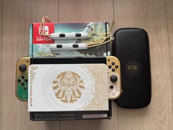Nintendo Switch OLED Zelda + Housse + Jeu beschikbaar voor biedingen