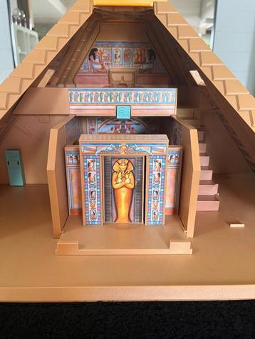 Piramide - playmobil - super staat beschikbaar voor biedingen