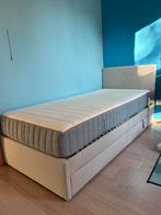 Eenpersoonsbed + lattenbodem + matras, Ophalen, Zo goed als nieuw