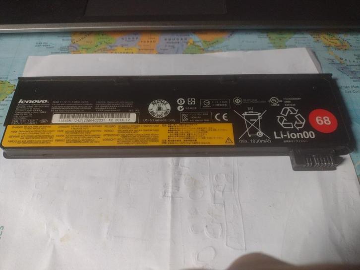 Batterie Lenovo 68 Li-ion, Computers en Software, Windows Laptops, Zo goed als nieuw, Ophalen of Verzenden