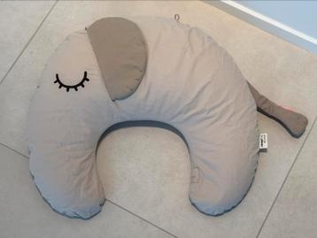 Babykussen Done By Deer Elphee (sand) beschikbaar voor biedingen
