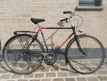 Stadsfiets studenten kot beschikbaar voor biedingen