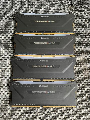 Corsair vengeance Pro RGB 4 x8Gb beschikbaar voor biedingen