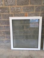 Pvc raam dubbel glas, breedte 104cm, hoogte 119cm, Doe-het-zelf en Bouw, Ophalen, Zo goed als nieuw