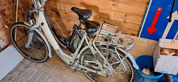 2 elektrische fietsen, Fietsen en Brommers, Elektrische fietsen, Sparta, Ophalen