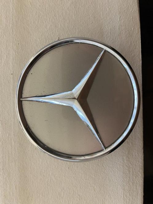 1x Mercedes hart naafkapjes, Auto diversen, Wieldoppen, Gebruikt, Ophalen of Verzenden