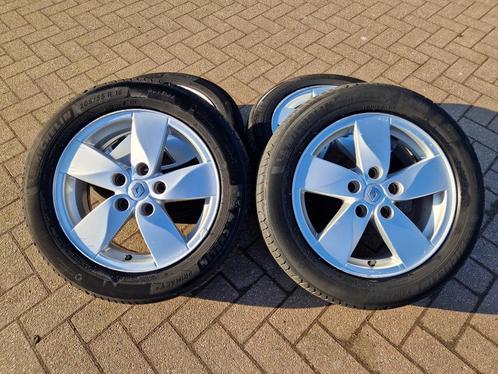 16” Originele Renault Megané III Velgen + zomerbanden, Auto-onderdelen, Banden en Velgen, Velg(en), Zomerbanden, 16 inch, 205 mm