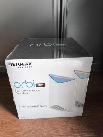 Orbi Pro AC1300 wifi mesh systeem (voor kantoor/groot huis) beschikbaar voor biedingen