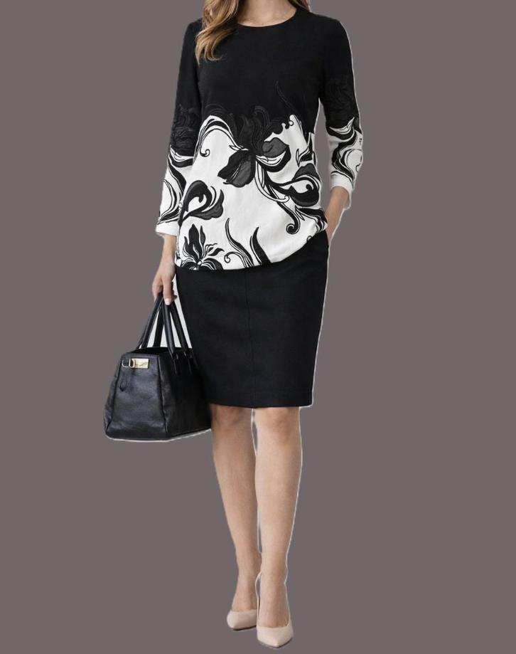 Escada top met borduurwerk – maat 36, Kleding | Dames, Topjes, Gedragen, Maat 36 (S), Overige kleuren, Lange mouw, Ophalen of Verzenden