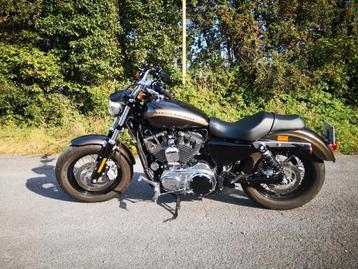 Harley Davidson Sporters Xl 1200 Custom  beschikbaar voor biedingen