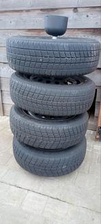 autobanden Volumewagen 95/60R voor volume wagen. volkswagen, Ophalen, Gebruikt, Banden en Velgen, Winterbanden