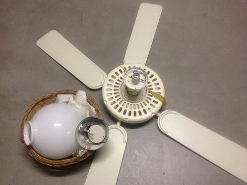 vintage plafond- ventilator PAF met of zonder lamp, Elektronische apparatuur, Ventilatoren, Zo goed als nieuw, Plafondventilator