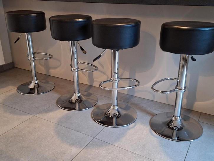 4 barkrukken zwart kunstleder – verstelbaar – chromen voet, Huis en Inrichting, Barkrukken, Ophalen