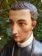 -H.Gerardus Majella (154cm), Ophalen
