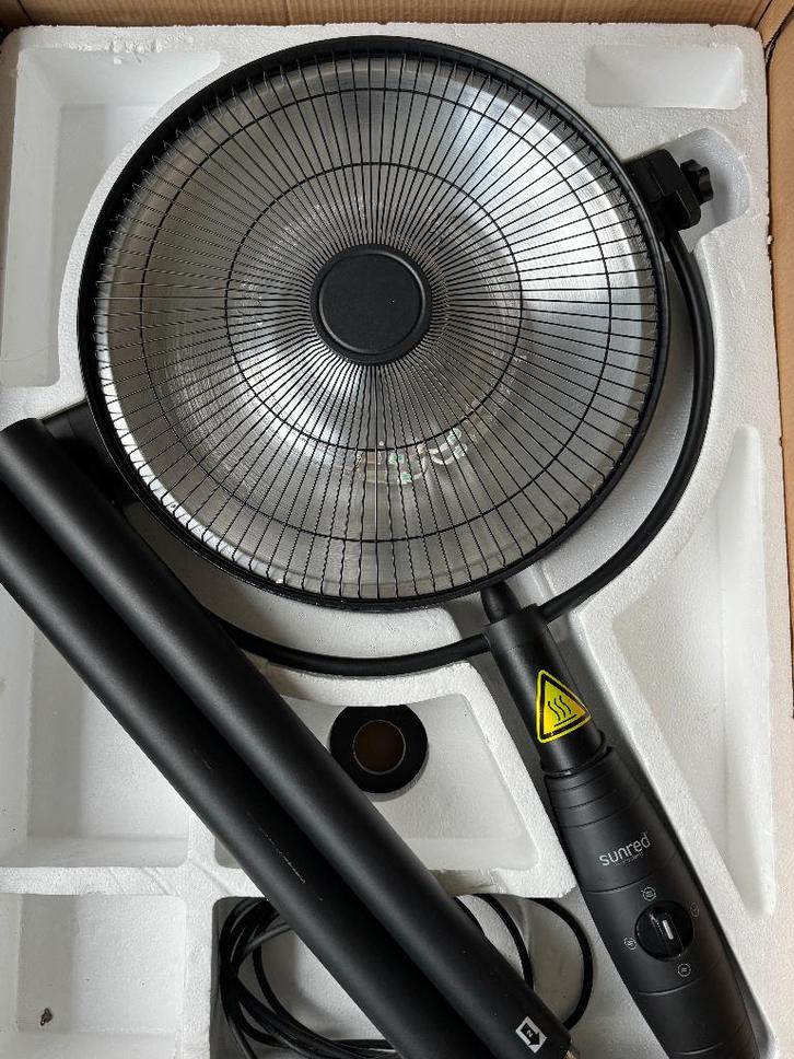 Terrasverwarmer - Sunred Retro Standing 2100, Tuin en Terras, Terrasverwarmers, Zo goed als nieuw, Elektrisch, Vloer, Draaibaar