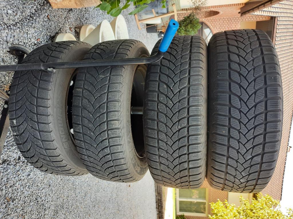 Winterbanden, Auto-onderdelen, Banden en Velgen, Ophalen, Gebruikt, Banden en Velgen, Winterbanden