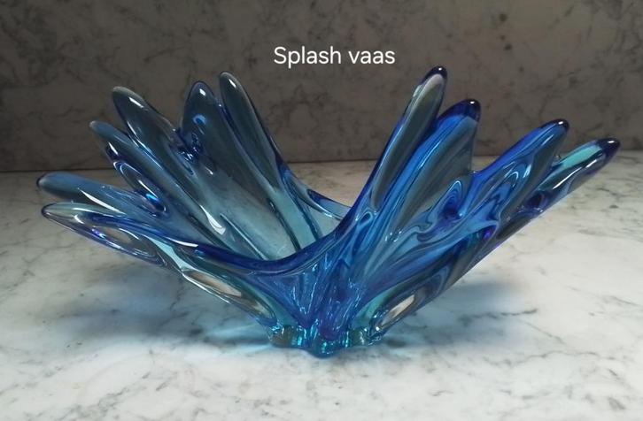 Vintage blauwe "Splash’ vaas, Antiek en Kunst, Antiek | Vazen, Ophalen of Verzenden