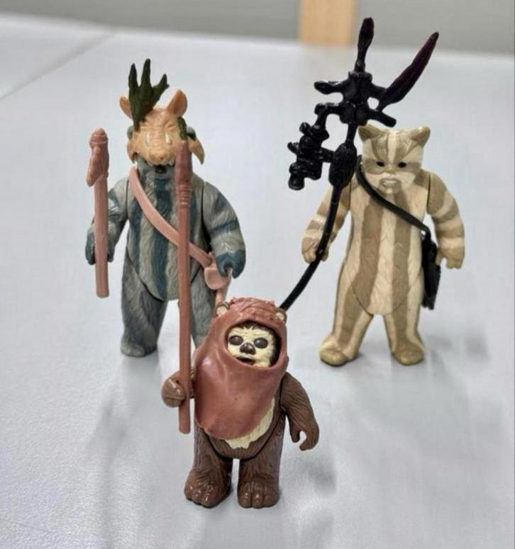 3X Vintage Star Wars Teebo, Ewok, Wicket W. Warrick - 1983, Verzamelen, Star Wars, Zo goed als nieuw, Actiefiguurtje, Ophalen of Verzenden