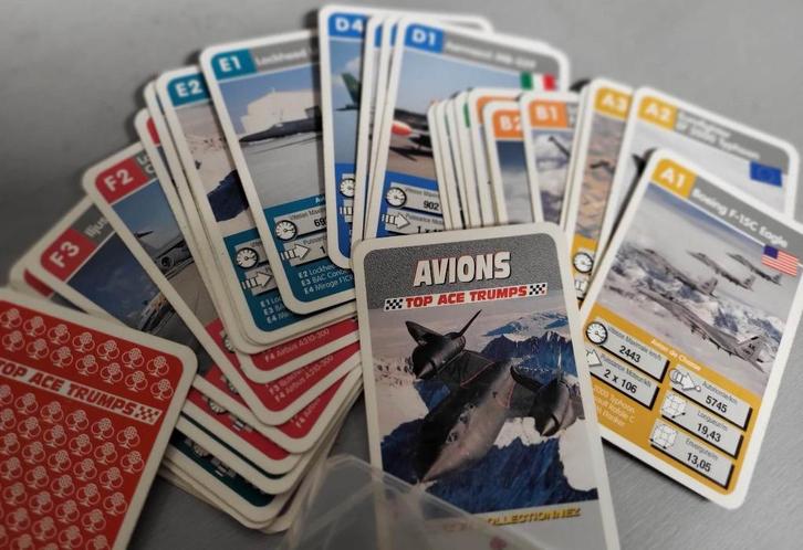 jeu (de cartes) d'atout Quartet AVIONS  - complet, Verzamelen, Speelkaarten, Jokers en Kwartetten, Zo goed als nieuw, Speelkaart(en)