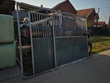 Voorpaneellen paardenstal