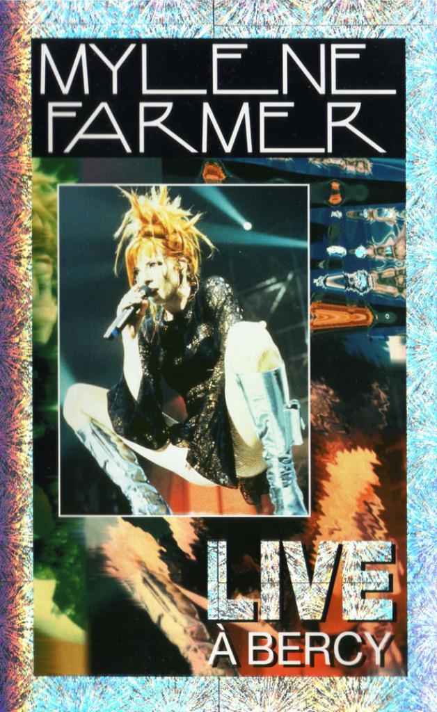 MYLENE FARMER LIVE A BERCY 1997 VHS, Cd's en Dvd's, VHS | Documentaire, Tv en Muziek, Gebruikt, Muziek en Concerten, Vanaf 6 jaar