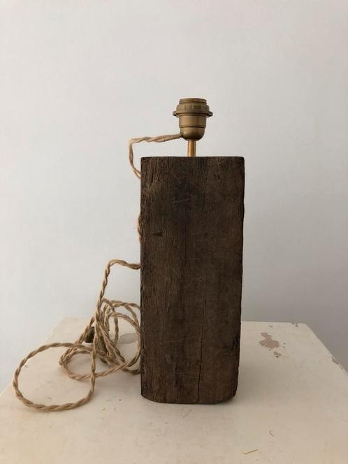 LAMPENVOET LAMP HOUT WRAKHOUT ZWAAR VERSTEEND UNIEK STUK, Antiek en Kunst, Curiosa en Brocante, Ophalen of Verzenden