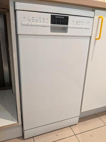 Lave-vaisselle Siemens SR26T294EU/01, Classe énergétique A ou plus économe, Encastré, Moins de 10 litres, Enlèvement