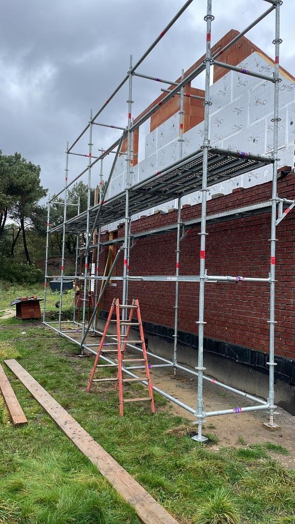 steiger - stelling (Altrad contur, 120m²), Doe-het-zelf en Bouw, Steigers, Zo goed als nieuw, Gevelsteiger, 5 meter of hoger, Ophalen