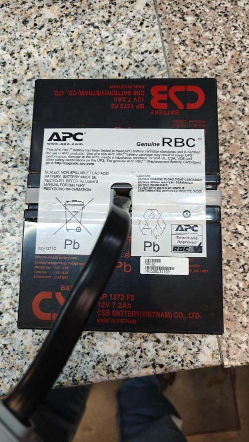 Batterie 2x12V  Onduleur APC.UPS.Back;Up;RS 80 ou autre util, Computers en Software, Noodvoedingen (UPS), Nieuw, Ophalen