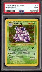 Nidoking Holo PSA 9 - 11/102 - Base Set 1999, Hobby en Vrije tijd, Verzamelkaartspellen | Pokémon, Verzenden, Zo goed als nieuw